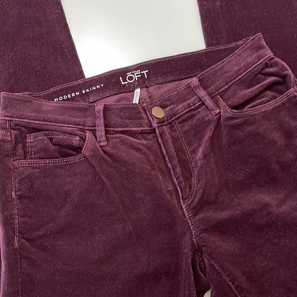 Loft Wine Corduroy Skinny Pants Size 4 - Picture 3 of 10